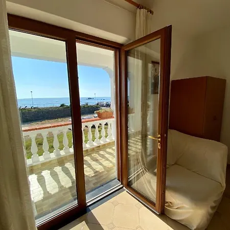Le Residenze Di Dolores - On Citara Ísquia
